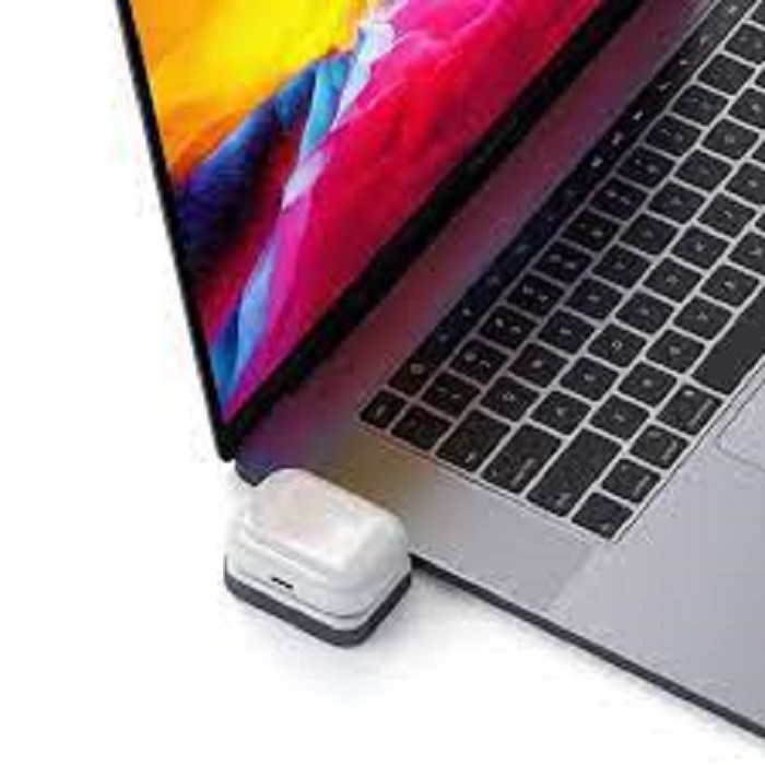 Satechi USB-C Wireless Charging Dock for AirPods -